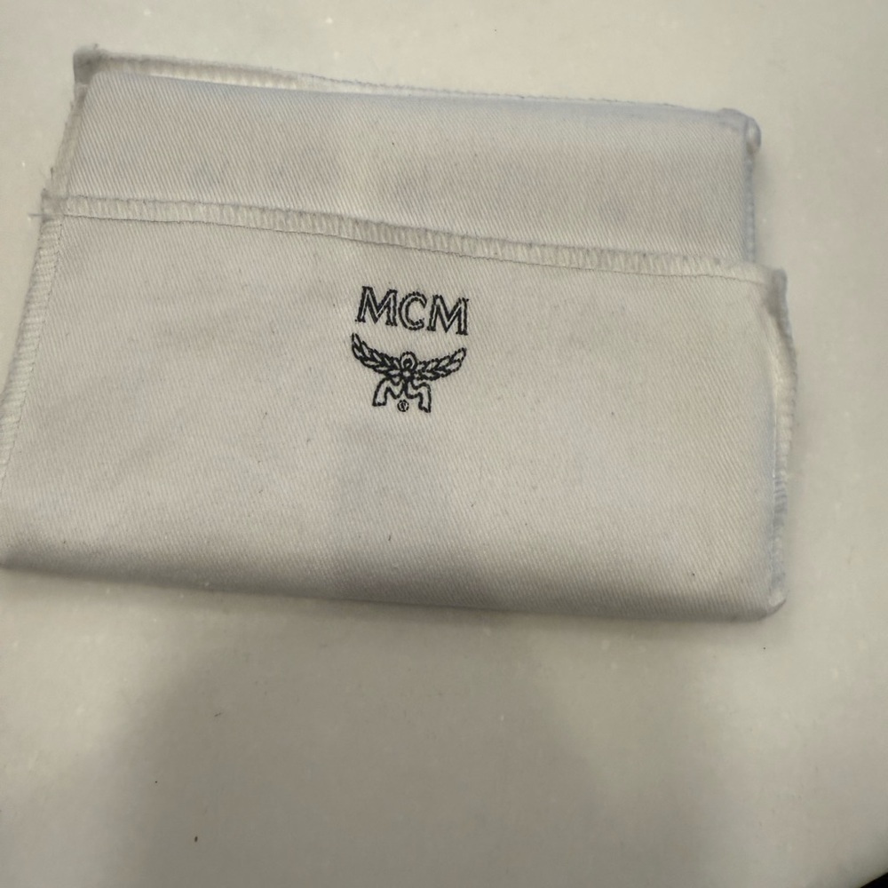 MCM Passport Holder NEW With Box Dust Bog & Original Docs Tan Bunny Logo - Picture 10 of 14